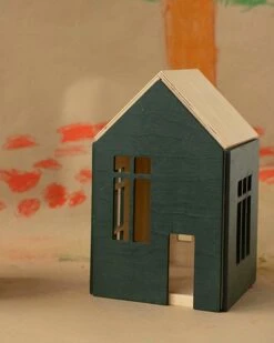 Large Magnetic Dollhouse In Magic Forest