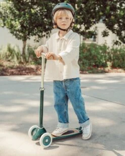 Banwood Scooter In Green -LITTLE Baby Gear little banwood banwood scooter green 29277073440810