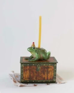 Charming Frog Cake Topper
