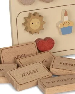 Konges Sløjd Kids Calender Fsc In Nature -LITTLE Baby Gear little konges slojd kids calender fsc in nature 41127545667876