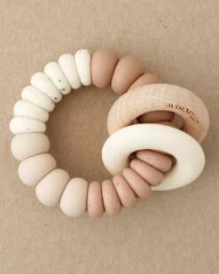 Chamomile Teether In Dusty Coral