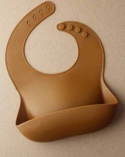 Silicone Bib In Clay