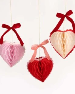 Meri-Meri Honeycomb Heart Decorations