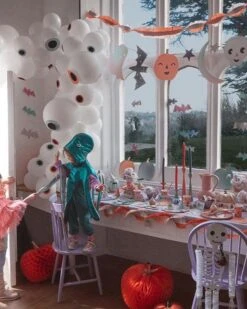 Meri-Meri Pastel Halloween Garland -LITTLE Baby Gear little meri meri pastel halloween garland 28592058335274