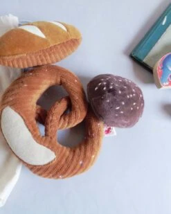 Normas Bakery Bread Activity Toy Set -LITTLE Baby Gear little normadot normas bakery bread activity toy set 47204381589796